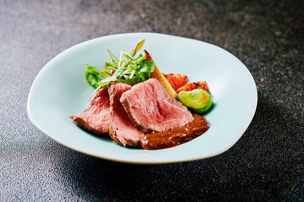 昆布腌渍京都和牛腿肉配味噌酱