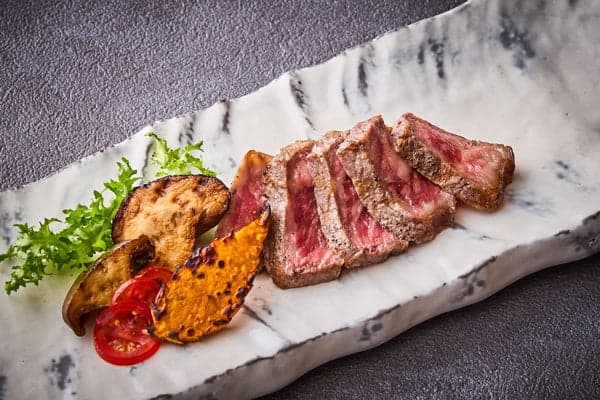 Domestic Toyama Wagyu Sakekasu-sodachi beef