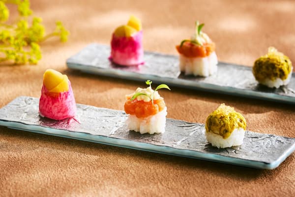 FALL FLOWERS SUSHI