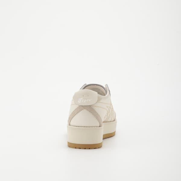 Side profile detail of MEXICO 66 CHUNK sneakers