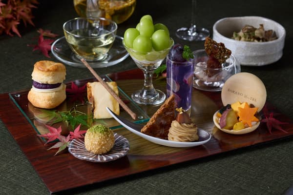 Autumn dessert plate