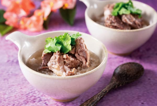 Domestic Beef Oxtail Soup Zosui, a beloved Hawaiian local dish served Remone-style