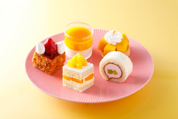 Mango Shortcake, Napoleon Pie, Iwaizumi Yogurt Jelly, Mango Tart, and Melon Roll