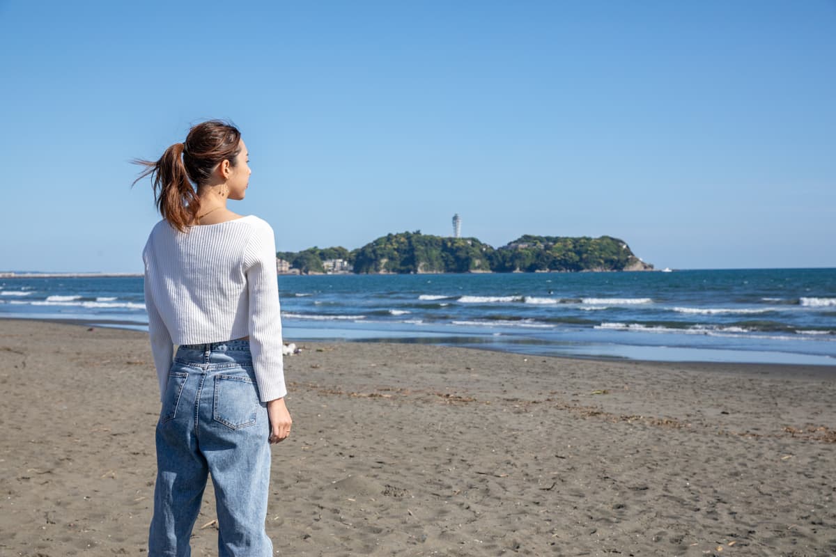 1 Hour Private Photoshoot on Enoshima Island - Image 1