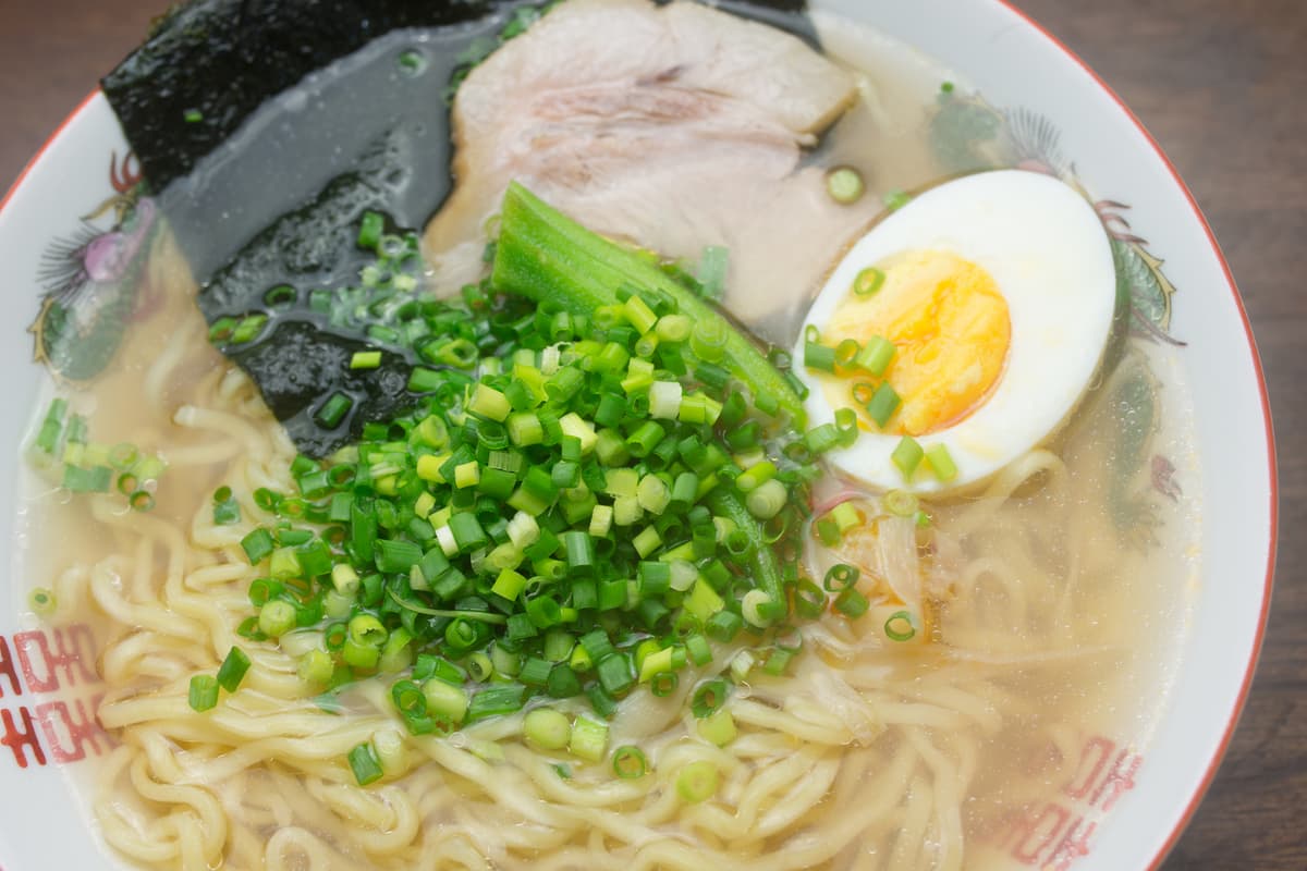 Hakodate Bar Hopping Night Tour in Daimon Yokocho - Image 5
