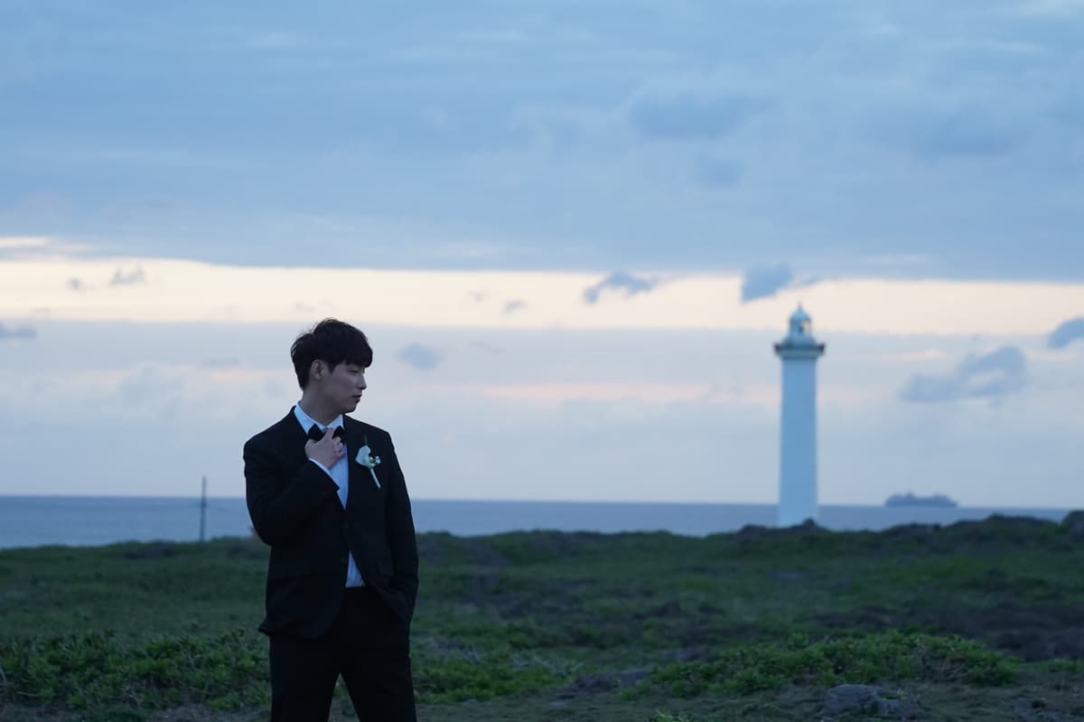 1 Hour Private Photoshoot in Kerama Islands - Image 2