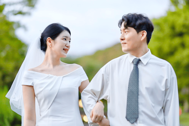 1 Hour Private Photoshoot in Tokyo - Yoyogi Park Area - Image 2