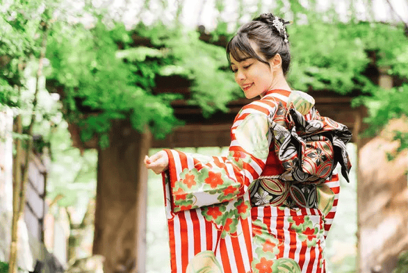 1 Hour Private Photoshoot in Tokyo - Todoroki Valley Area - Image 1