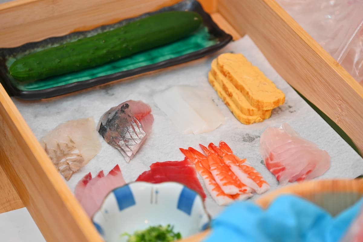 Authentic Edomae Sushi: Private Sushi-Making Experience with Ginza Onodera Sushi Academy Instructor Satoshi - Image 8