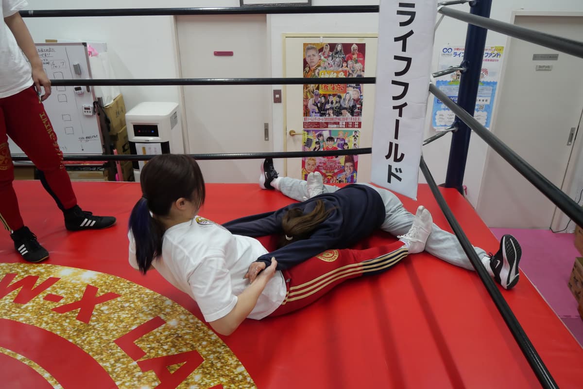 Pengalaman Gulat Profesional di LLPW-X Dojo - Image 4