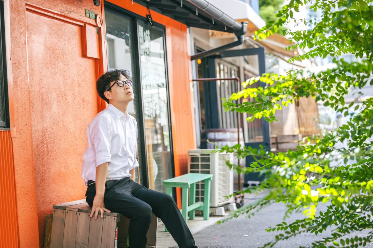 1 Hour Private Photoshoot in Umeda - Image 4