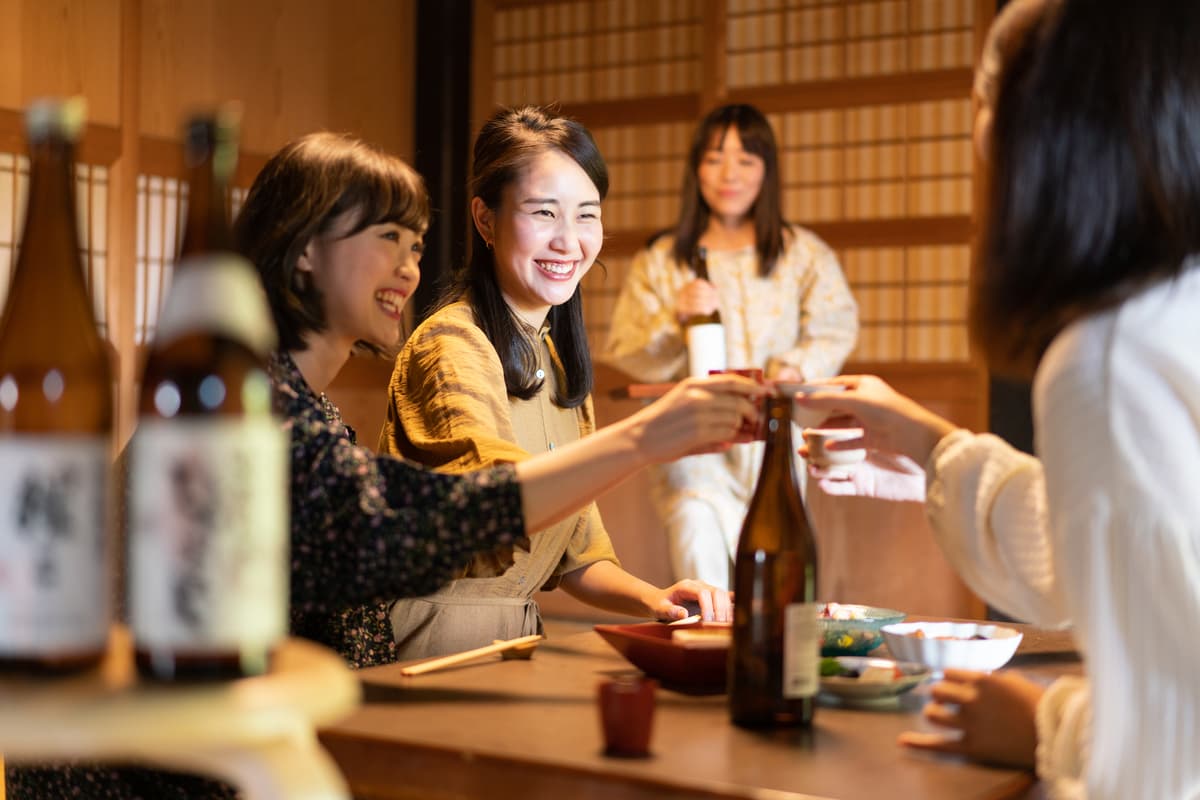 Tokyo Classic Takoyaki Cooking Tour - Image 2