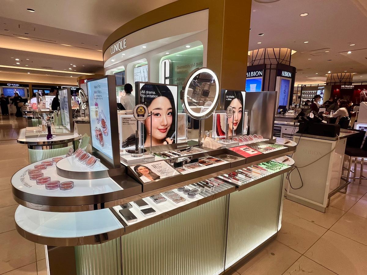 J-Beauty & Japanese Cosmetics Shopping Tour in Osaka with a Certified Expert - Image 7