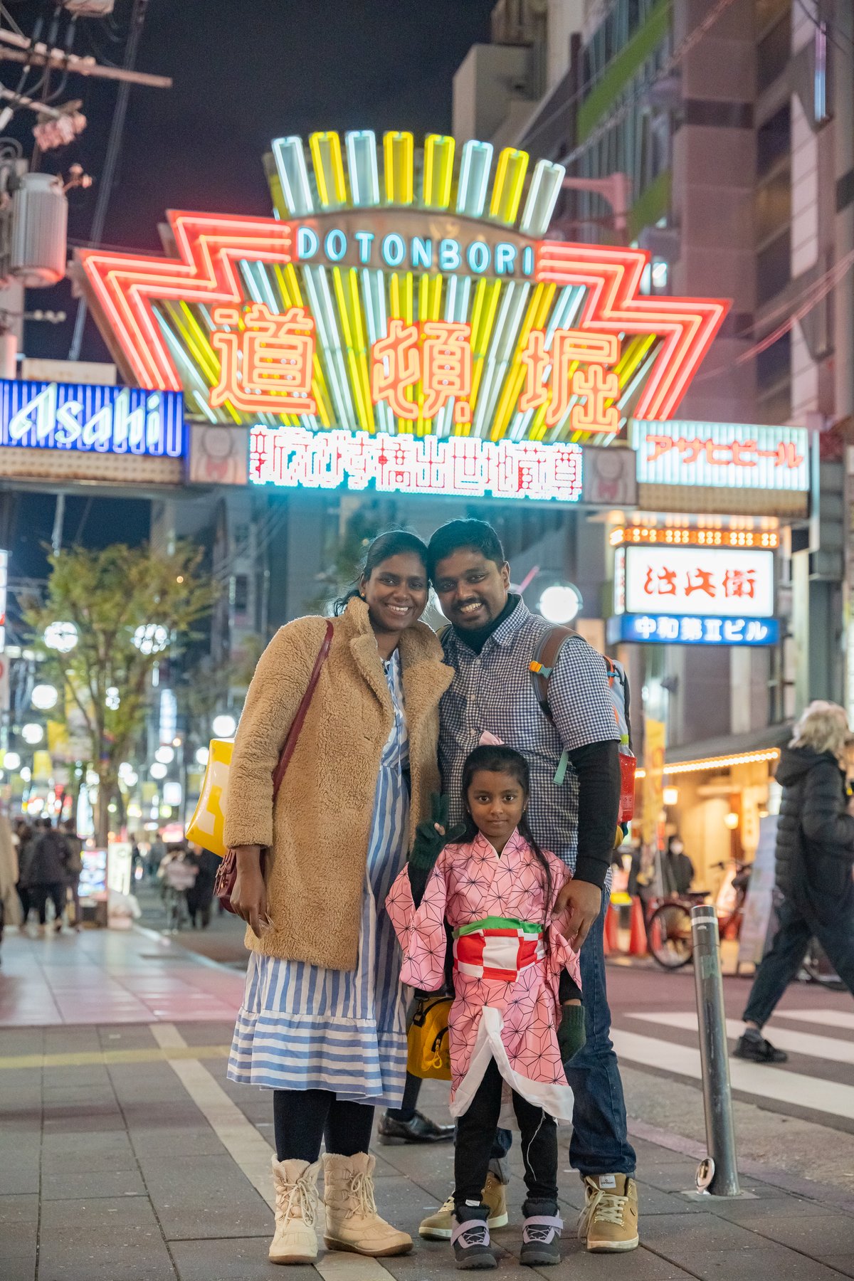 1 Hour Private Photoshoot in Dotonbori - Image 7