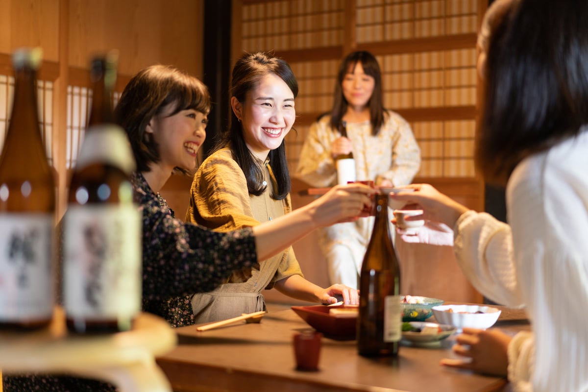 Tokyo Classic Takoyaki Cooking Tour - Image 2