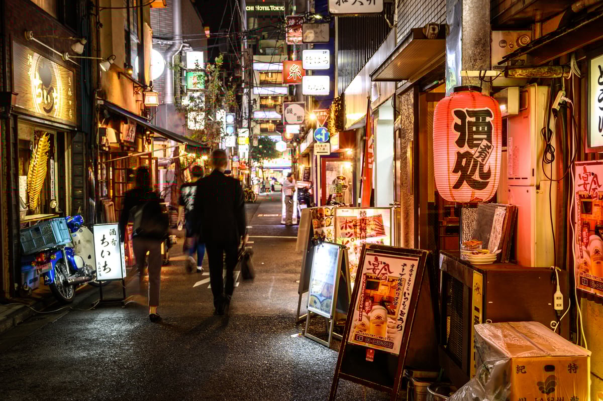 Food Tour: Yurakucho, Shimbashi & Ginza - Image 5