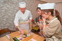 Authentic Edomae Sushi: Private Sushi-Making Experience with Ginza Onodera Sushi Academy Instructor Satoshi - Thumbnail 7