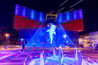 Osaka Bay Area (USJ/Kaiyukan) Bar Hopping Night Tour with Local Izakayas & Waterfront Views - Thumbnail 5