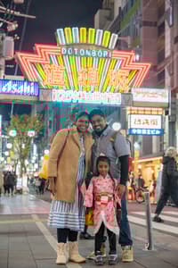 Sesión de fotos privada de 1 hora en Dotonbori - Thumbnail 7