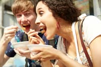 Tour Nocturno de Comida y Diversión en Osaka - Thumbnail 4