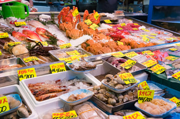 Food Walking Tour in Tsukiji Fish Market