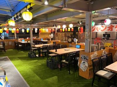 쇼와 레트로와 루프탑 야키니쿠의 만남 — 야노쿠, 4월 6일 오사카 덴마에 6호점 오픈