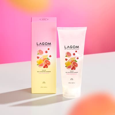 El limpiador gel a agua de LAGOM recibe un aroma a limonada rosa en una edición limitada exclusiva de PLAZA
