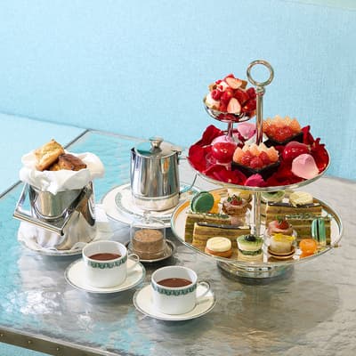 Blue Box Cafe de Tiffany & Co. presenta un menú especial de invierno de chocolate caliente