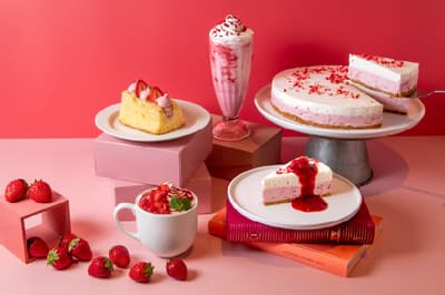 草莓甜點為神戶京町筋復古咖啡廳New Rough Rare的日常增添色彩