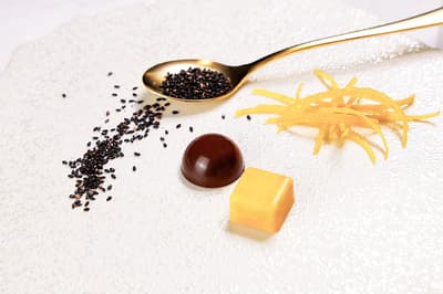 KOKA - Bombones de Chocolate Yuzu & Goma para San Valentín en el Hotel Kanazawa. Reservas Abiertas el 10 de Enero de 2026