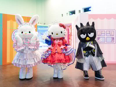 Hello Kitty、酷企鹅和Wish Me Mell身着特别服装，多彩彩虹乐园活动盛大开幕