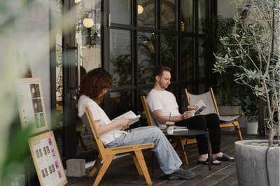 HOTEL GRAPHY 네즈, 5개의 지역 서점과 협업하여 가을 독서 플랜 출시
