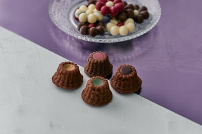 冬季限定巧克力品牌 L'HIVER 由小型烘焙點心專賣店 COMME PARIS 推出——每一口都擁有入口即化的極致口感