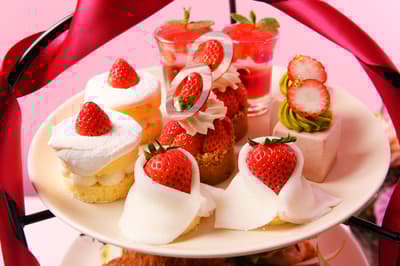 Limited to 8 Sets Per Day — Strawberry Blossom Afternoon Tea Begins at Kitashinchi French Restaurant from March 11