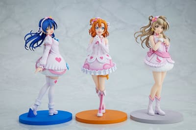 Love Live! Honoka Kosaka, Kotori Minami, dan Umi Sonoda Mendapatkan Figur Non-Skala dalam Kostum “Bokutachi wa Hitotsu no Hikari” dari KDcolle