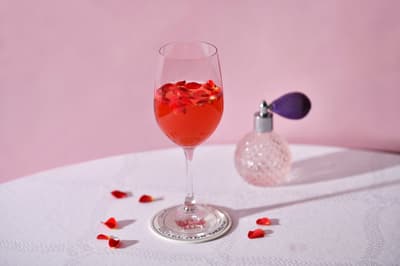 Hotel New Grand's Limited-Edition Rose Cocktail "Pure Rose" Available at Two Yokohama Bars