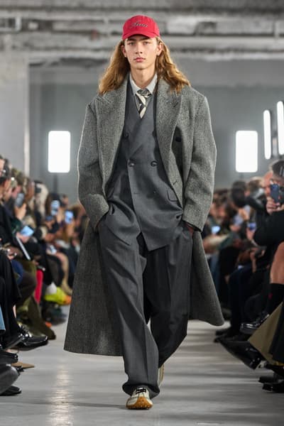 AMI Paris 推出 2026 秋冬男女裝系列