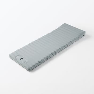 MUJI เปิดตัวที่นอนลมรุ่นใหม่ ขนาดกะทัดรัดและน้ำหนักเบา พกพาสะดวก