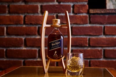 One-Day Johnnie Walker Blue Label Ultra Whisky Seminar at Keio Plaza Hotel on May 17, 2026 — 888-Bottle Worldwide Edition Among Five Expressions on the Menu