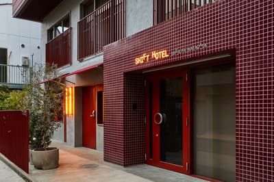 SQUEEZE Opens Small-Scale Urban Hotel "SHIFT HOTEL SHIBUYA HATAGAYA" in Renovated Building with RealGate