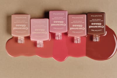 Lelehkan Bibirmu dengan Sekali Usap - Lip Potion Caramel Glaze dari Merek Korea Populer alternativestereo Diluncurkan di Toko Mulai 14 Februari 2026
