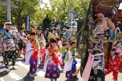 Umi Hachimangu's Koyasu Taisai Spring Festival to Feature Biennial "Goshinko" Mikoshi Procession