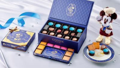 迪士尼商店與 GODIVA 聯手推出 2026 情人節原創巧克力，以巧克力師米奇為主題
