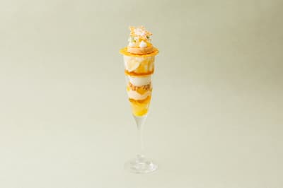 东京丸之内大都会酒店供应春季柑橘芭菲午餐套餐