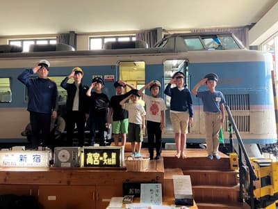 Train Doctor Camp - Stay in Azusa Limited Express & Private Railway Experience at Ueda