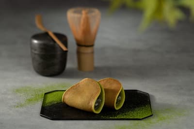 京都和菓子老舖鶴屋吉信推出2026年初夏限定「つばらつばら抹茶」
