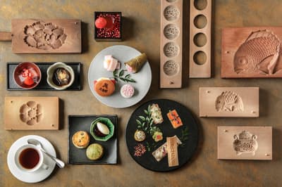 โรงแรมเซนต์ รีจิส โอซาก้า เปิดตัวชุดน้ำชายามบ่ายพิธีชงชาสตรอว์เบอร์รี Taneya