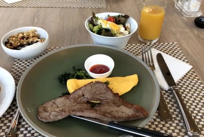 Okinawa 2 Day Itinerary: Trip to Chatan-cho! Gourmet food and mini jeep ride experience