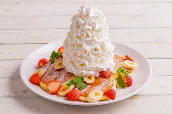 Strawberry & Banana Whipped Pancake