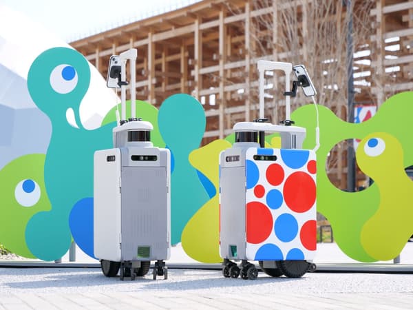 AI Suitcase at the Expo